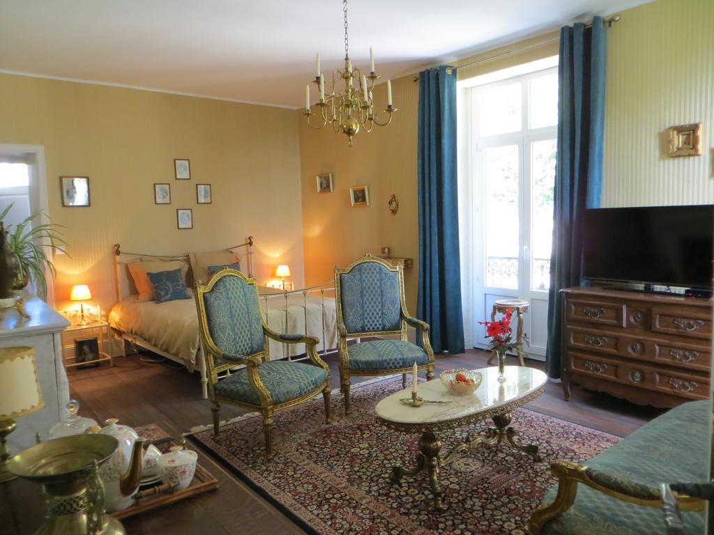 Le Bailli De Montsaugeon Bed & Breakfast Rom bilde